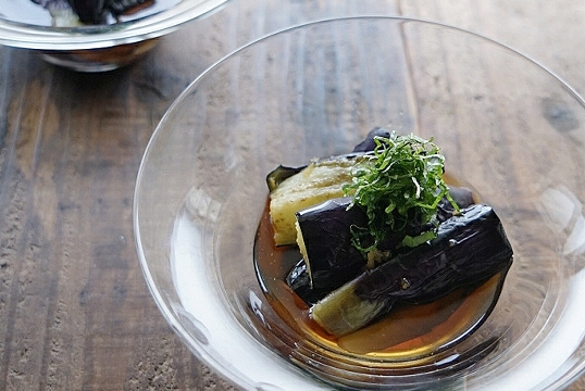 なすの冷やし鉢